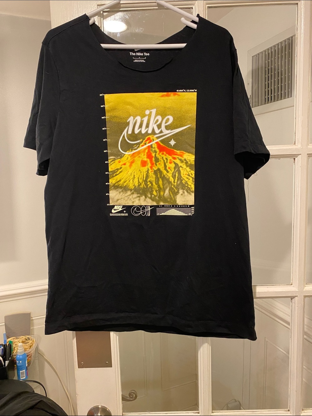 Nike Tshirt size Large unisex good condition